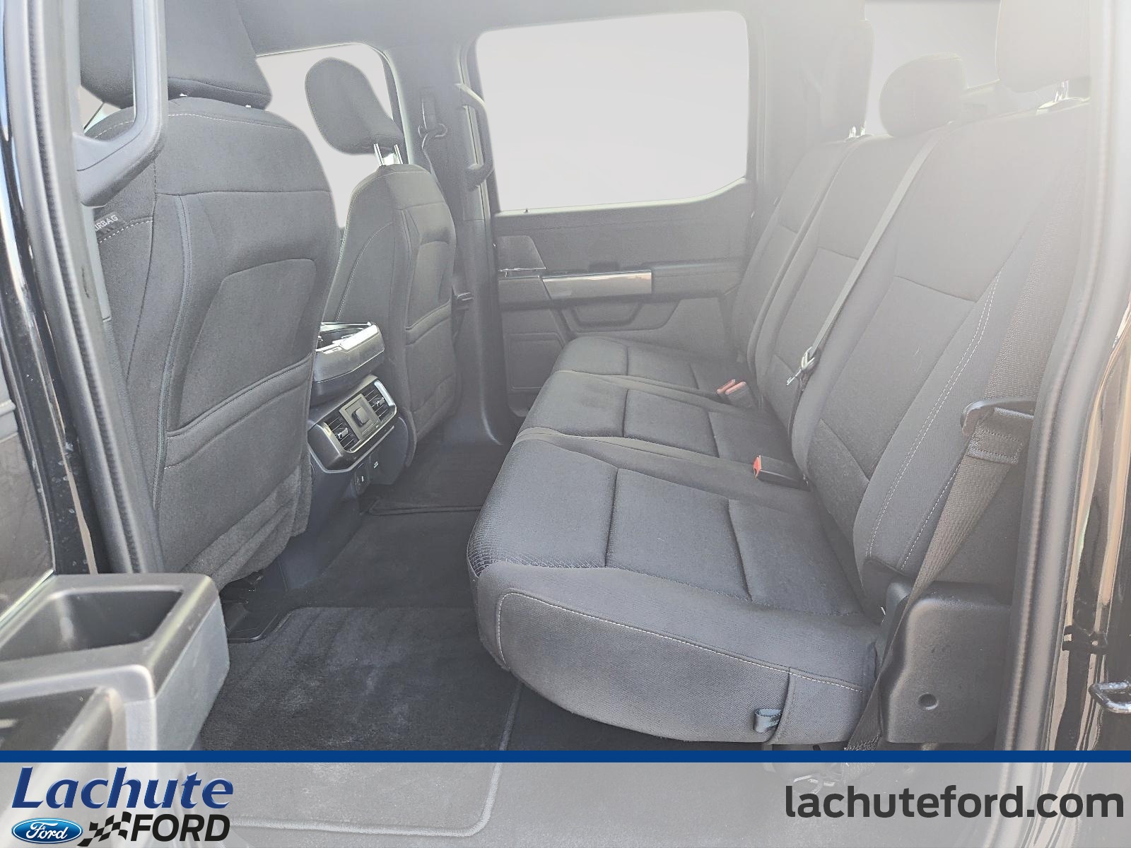 2023 Ford F-150 - Image 25
