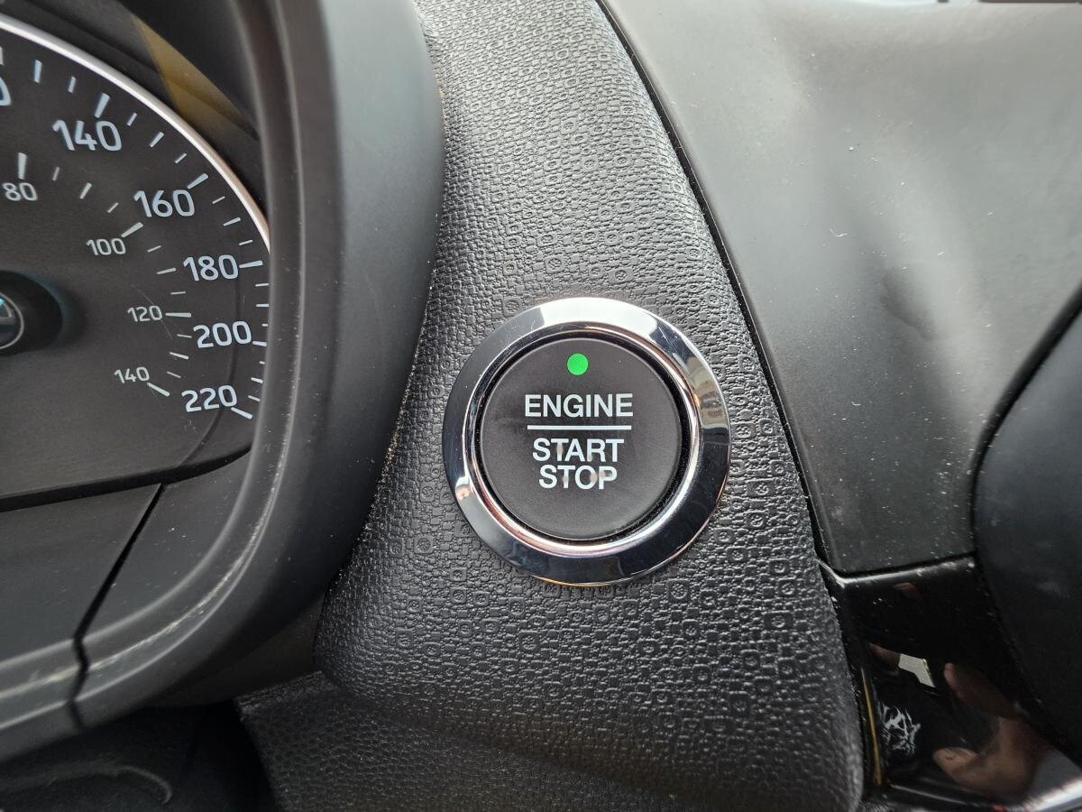 2022 Ford EcoSport - Image 21