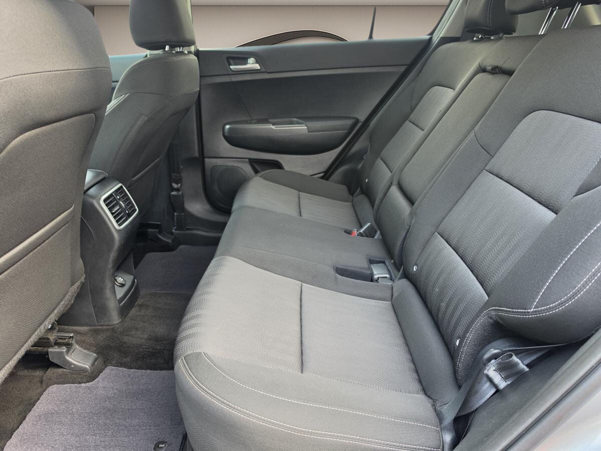 2022 Kia Sportage - Image 6