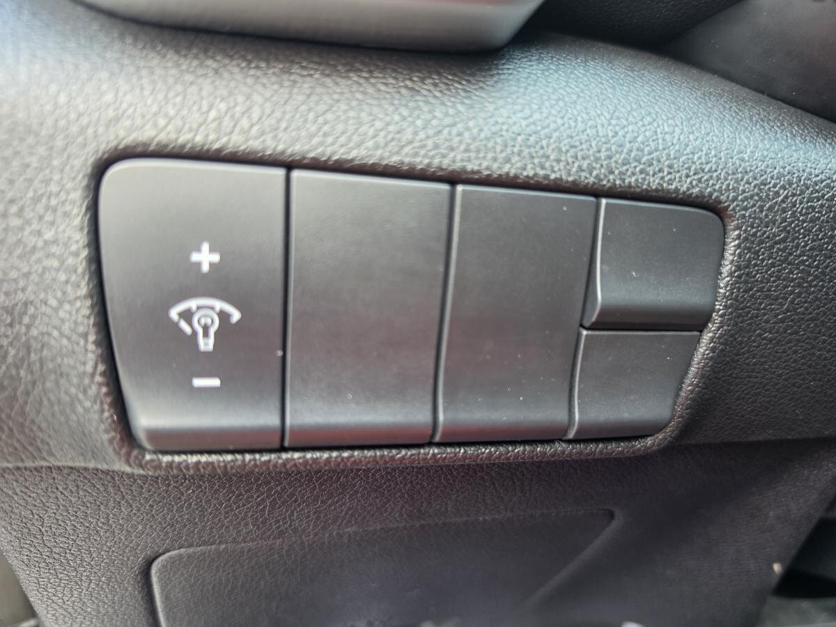 2022 Kia Sportage - Image 20