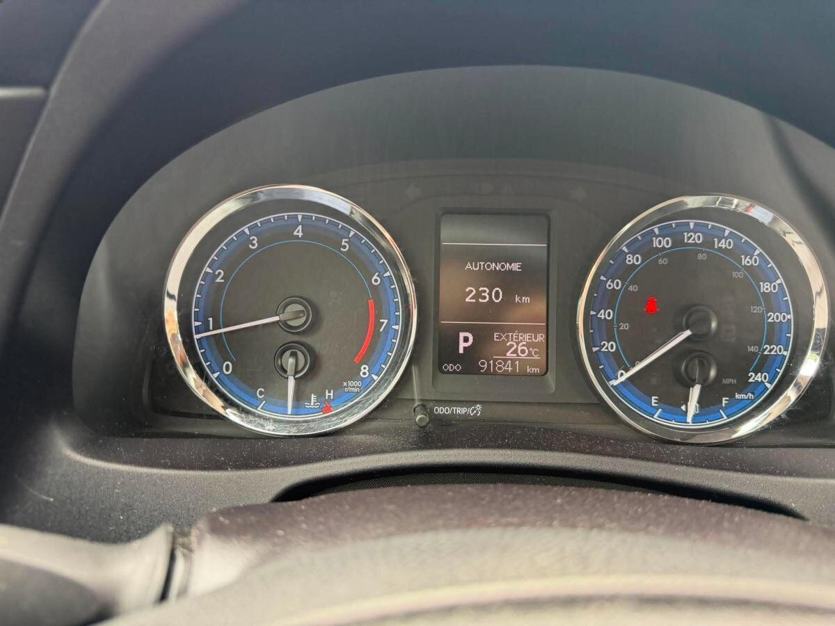 2019 Toyota Corolla - Image 13