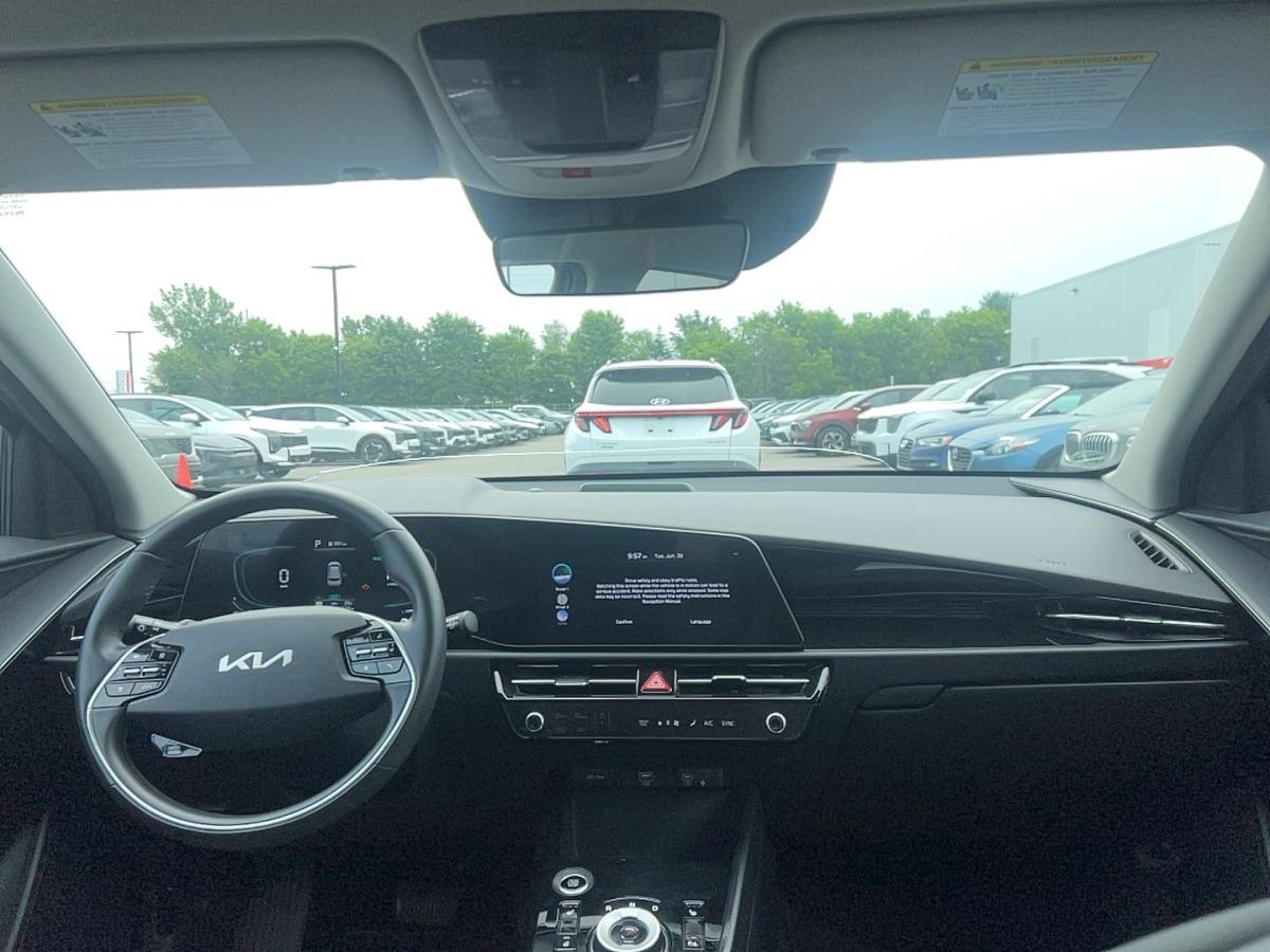 2024 Kia Niro - Image 5