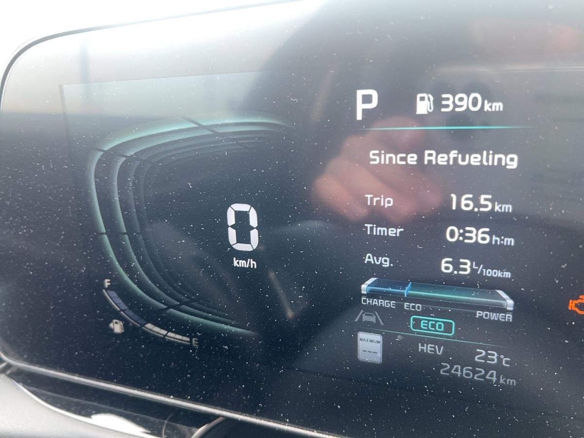 2024 Kia Niro - Image 9