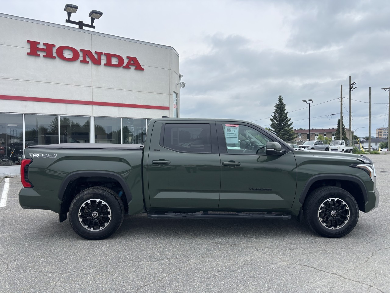 2022 Toyota Tundra - Image 4