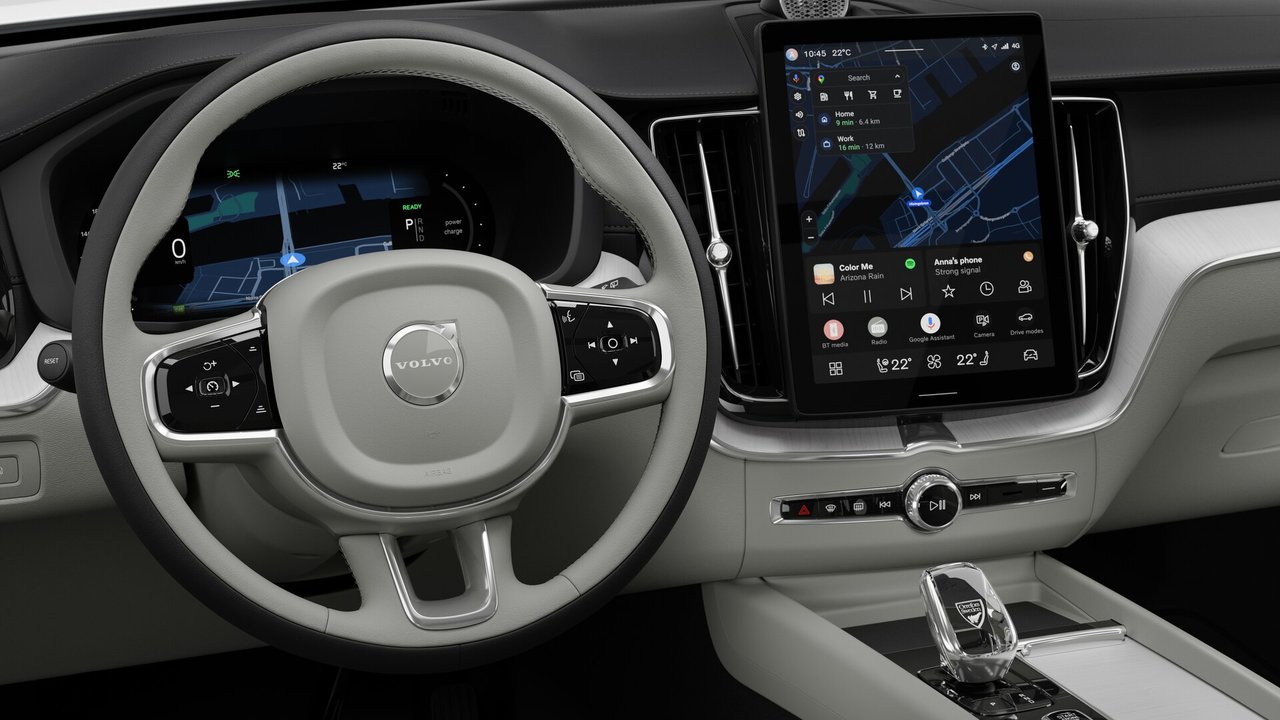 2026 Volvo XC60 PLUG-IN HYBRID - Image 14