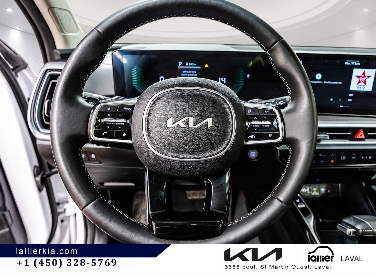 2024 Kia Sorento - Image 16