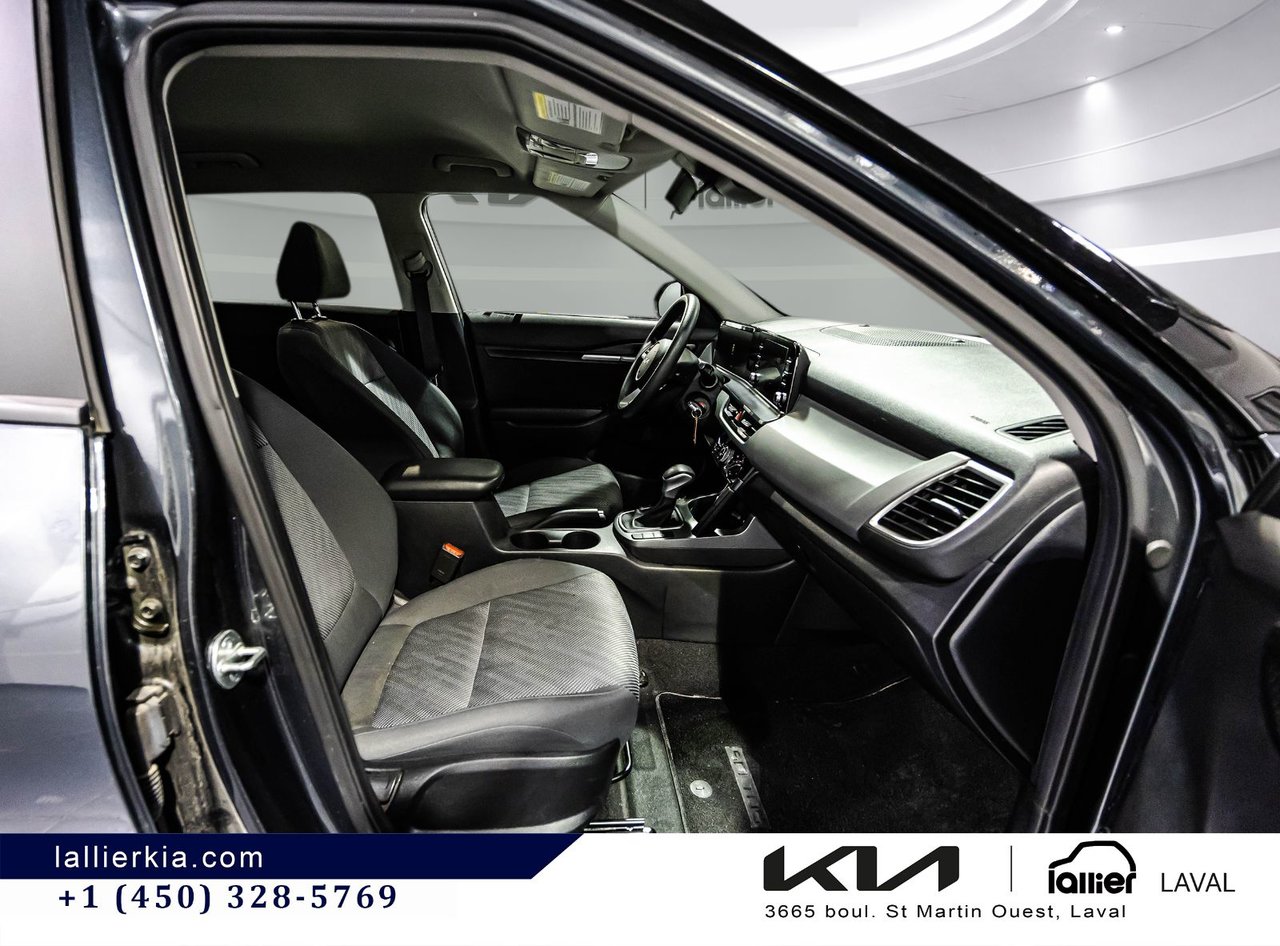 2024 Kia Seltos - Image 12