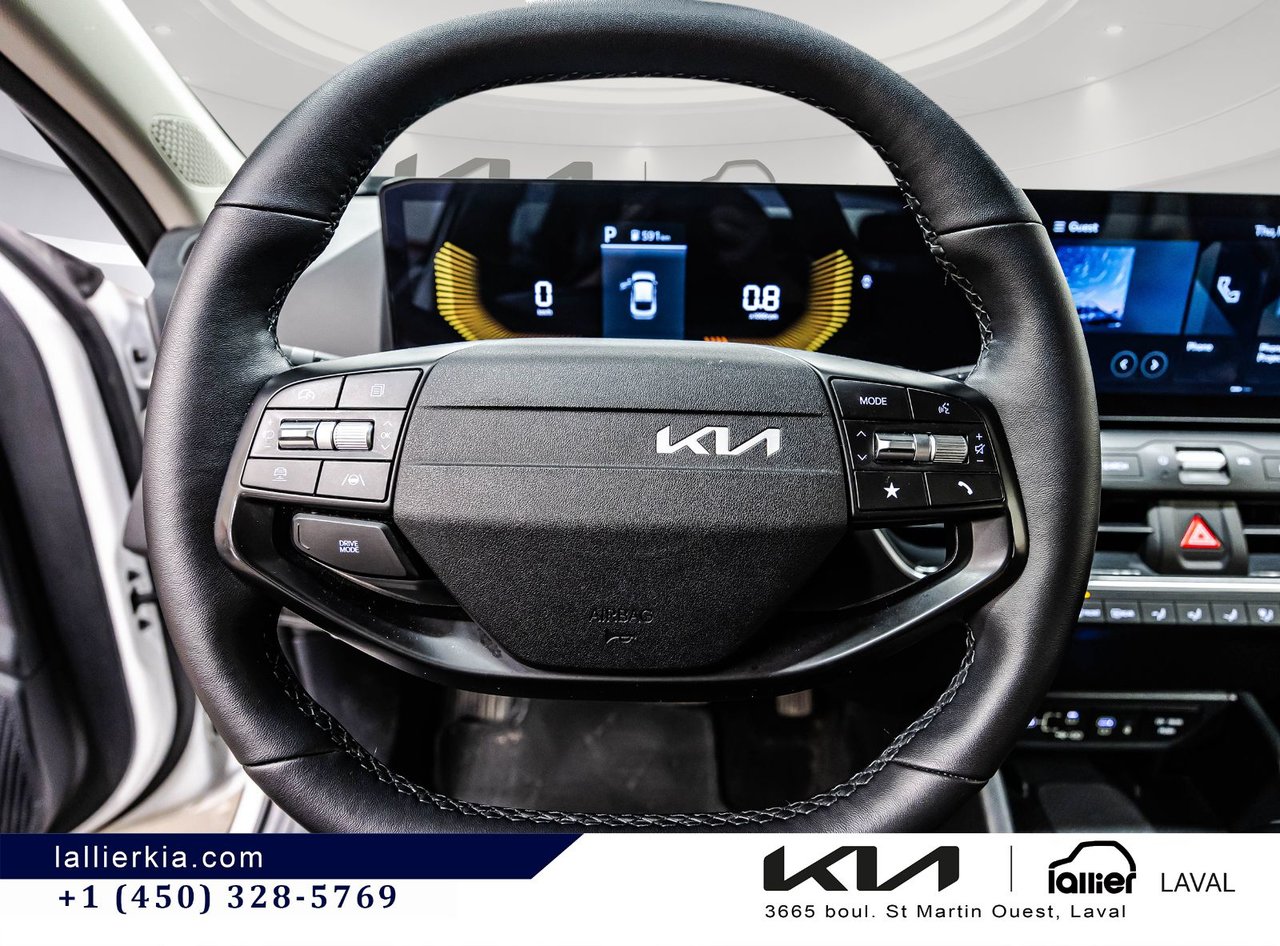 2025 Kia K4 - Image 18