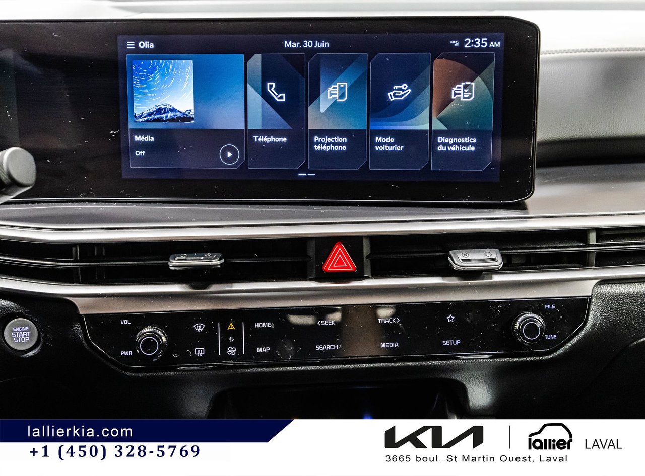 2025 Kia Sorento - Image 24