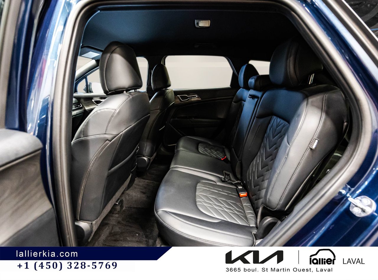 2025 Kia Sportage - Image 12
