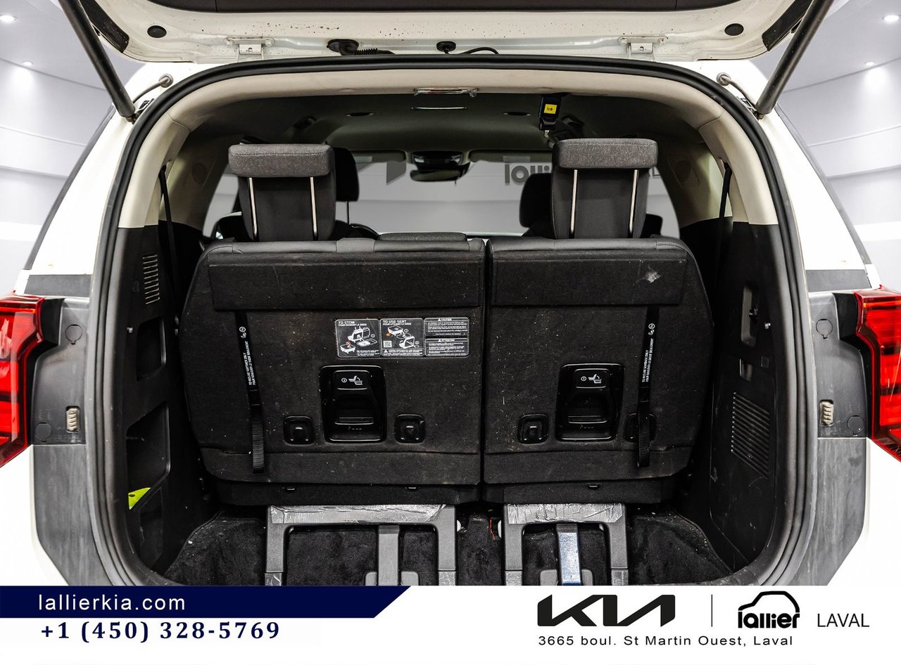 2025 Kia Carnival - Image 25
