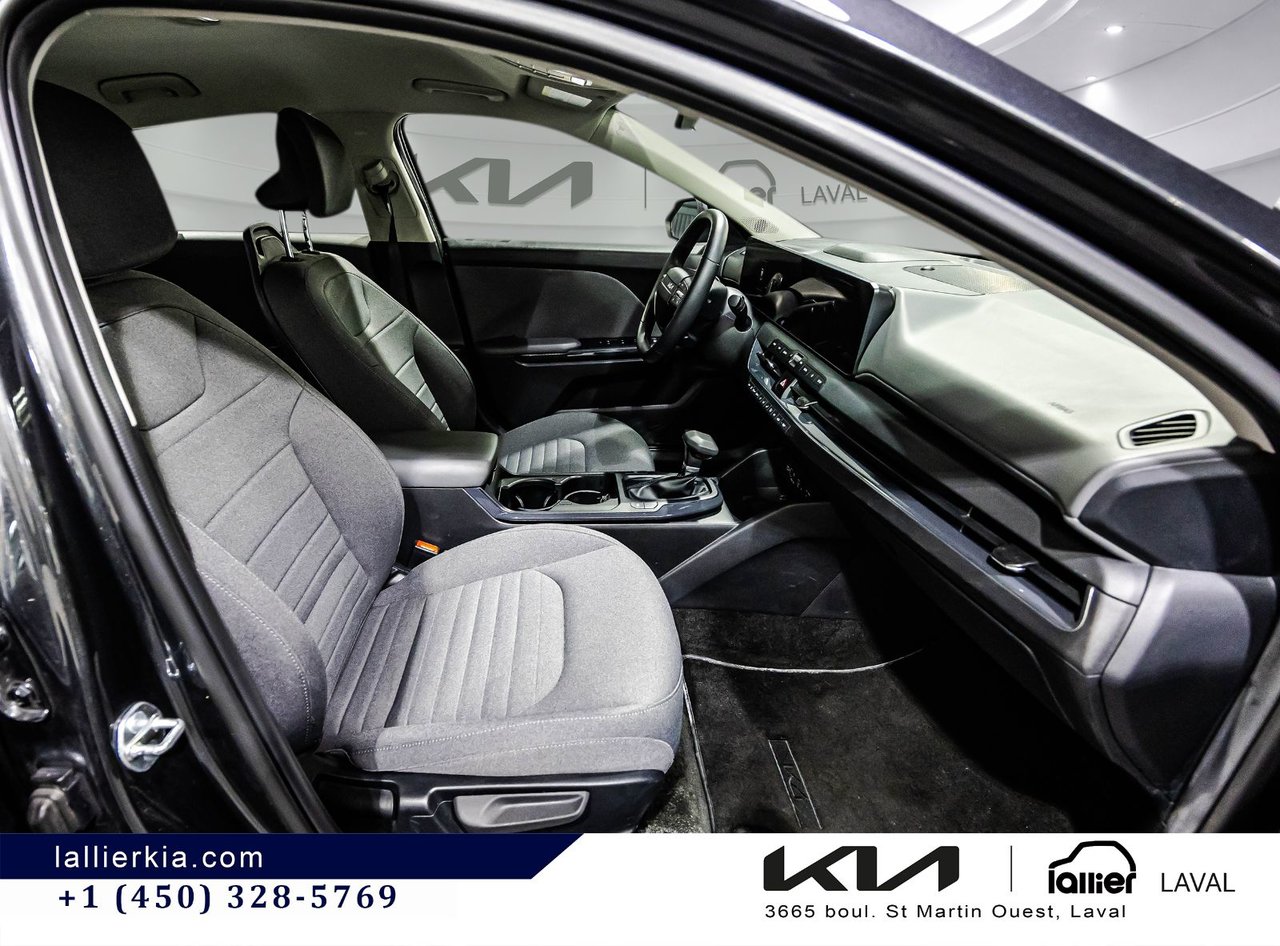 2025 Kia K4 - Image 16