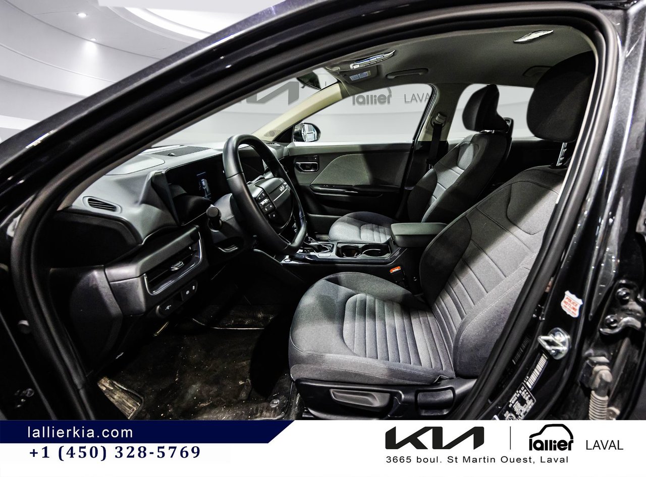 2025 Kia K4 - Image 17