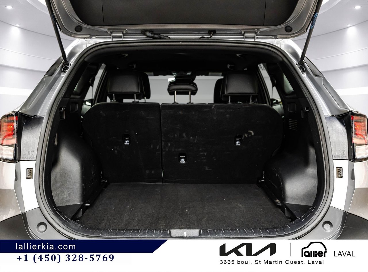 2025 Kia Sportage - Image 16