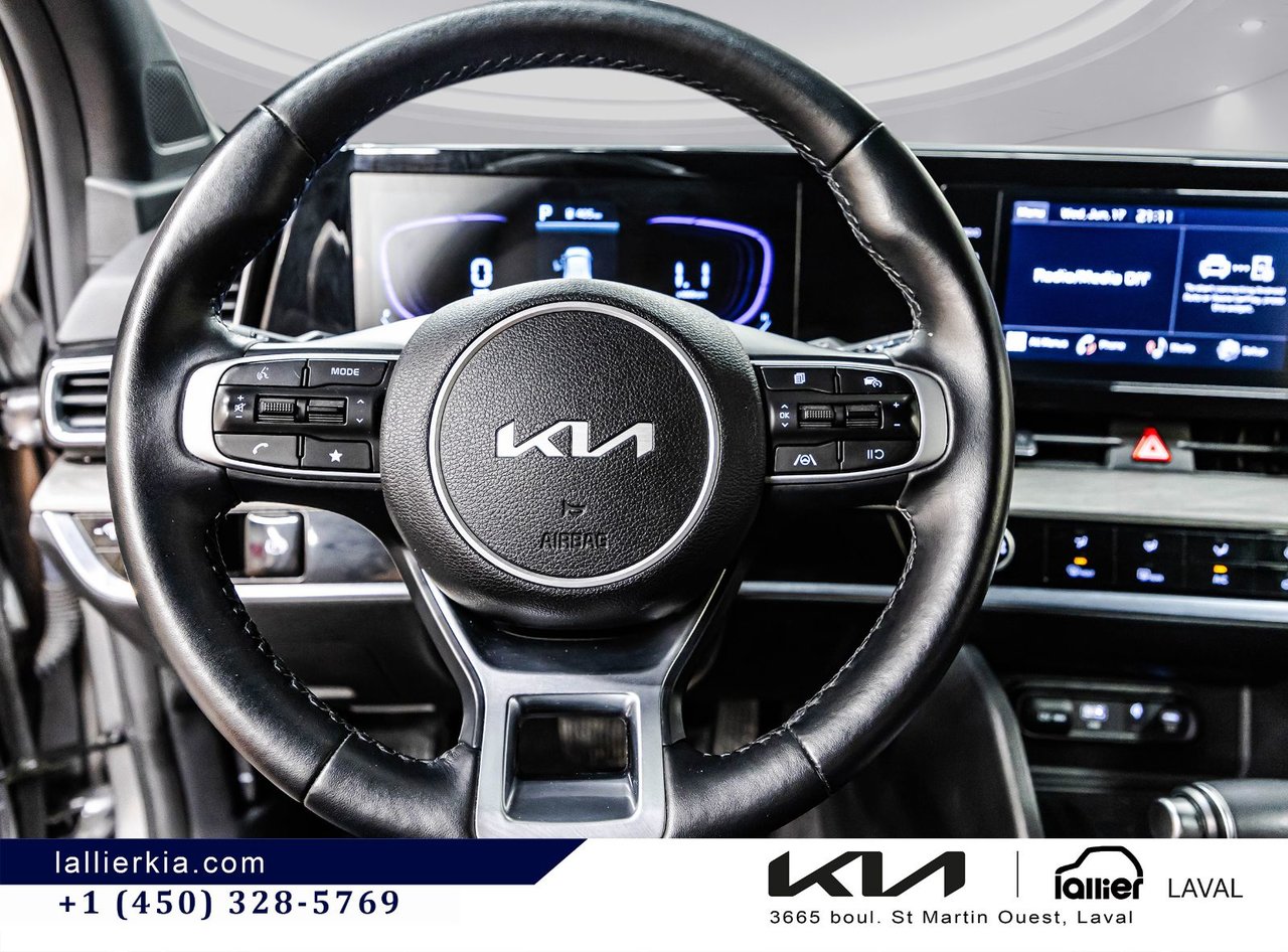 2025 Kia Sportage - Image 22