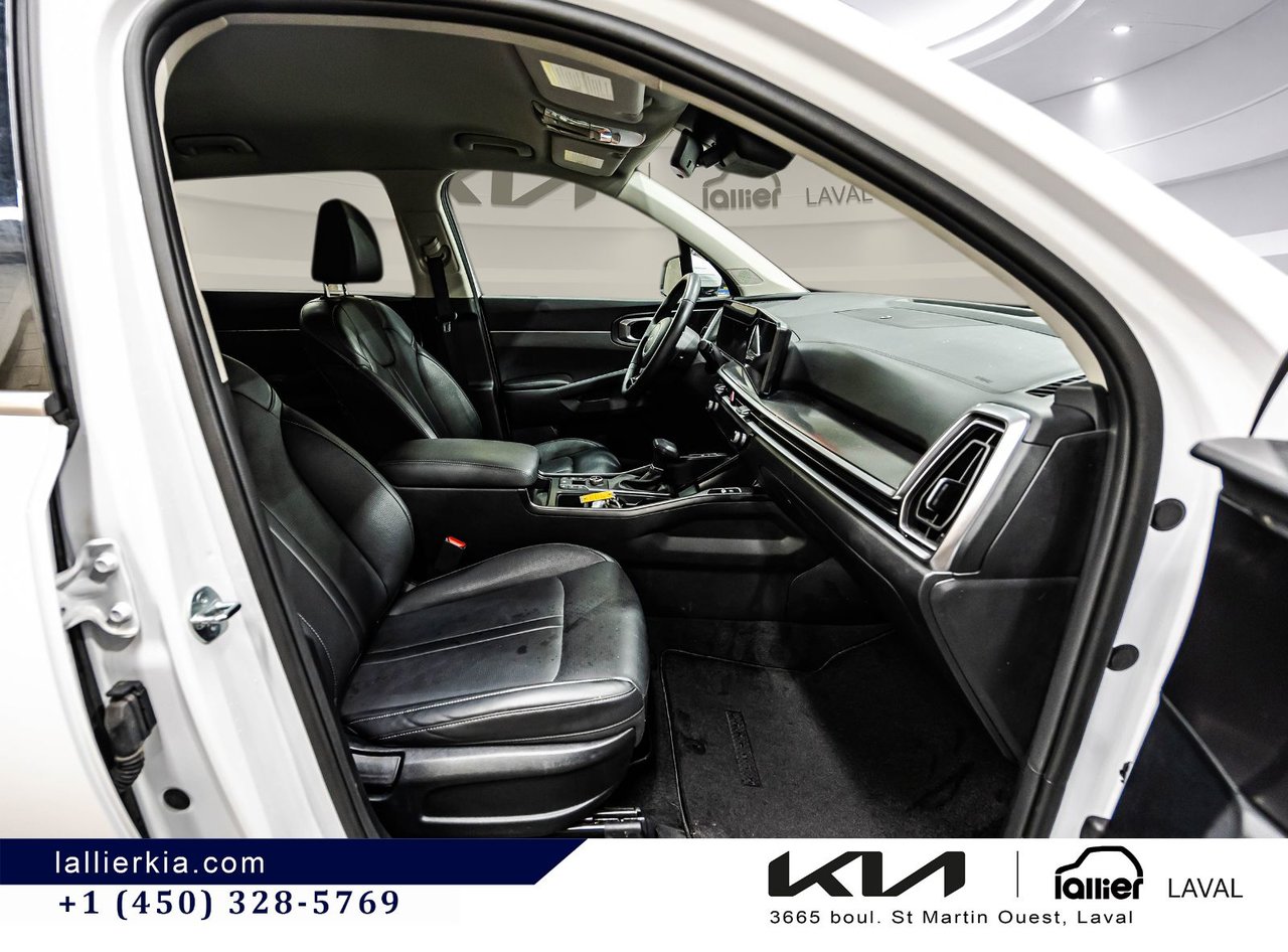 2025 Kia Sorento - Image 13