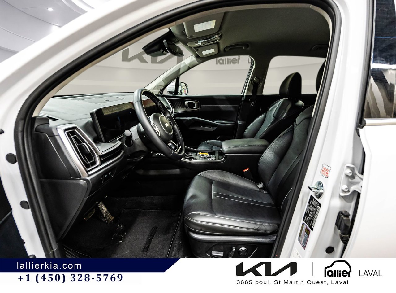 2025 Kia Sorento - Image 14