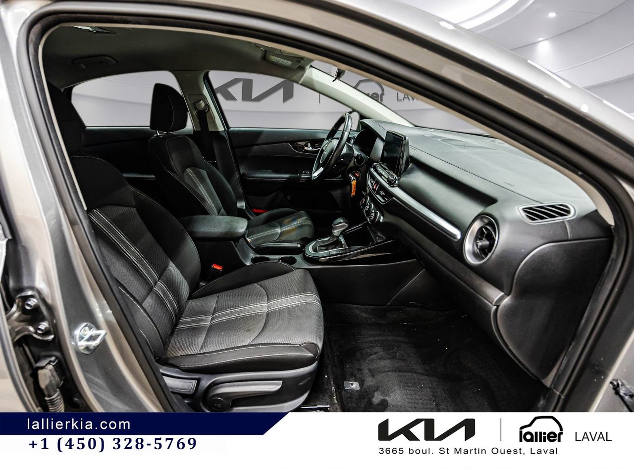 2022 Kia Forte - Image 16
