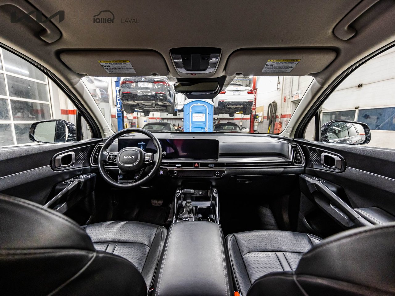 2025 Kia Sorento - Image 9