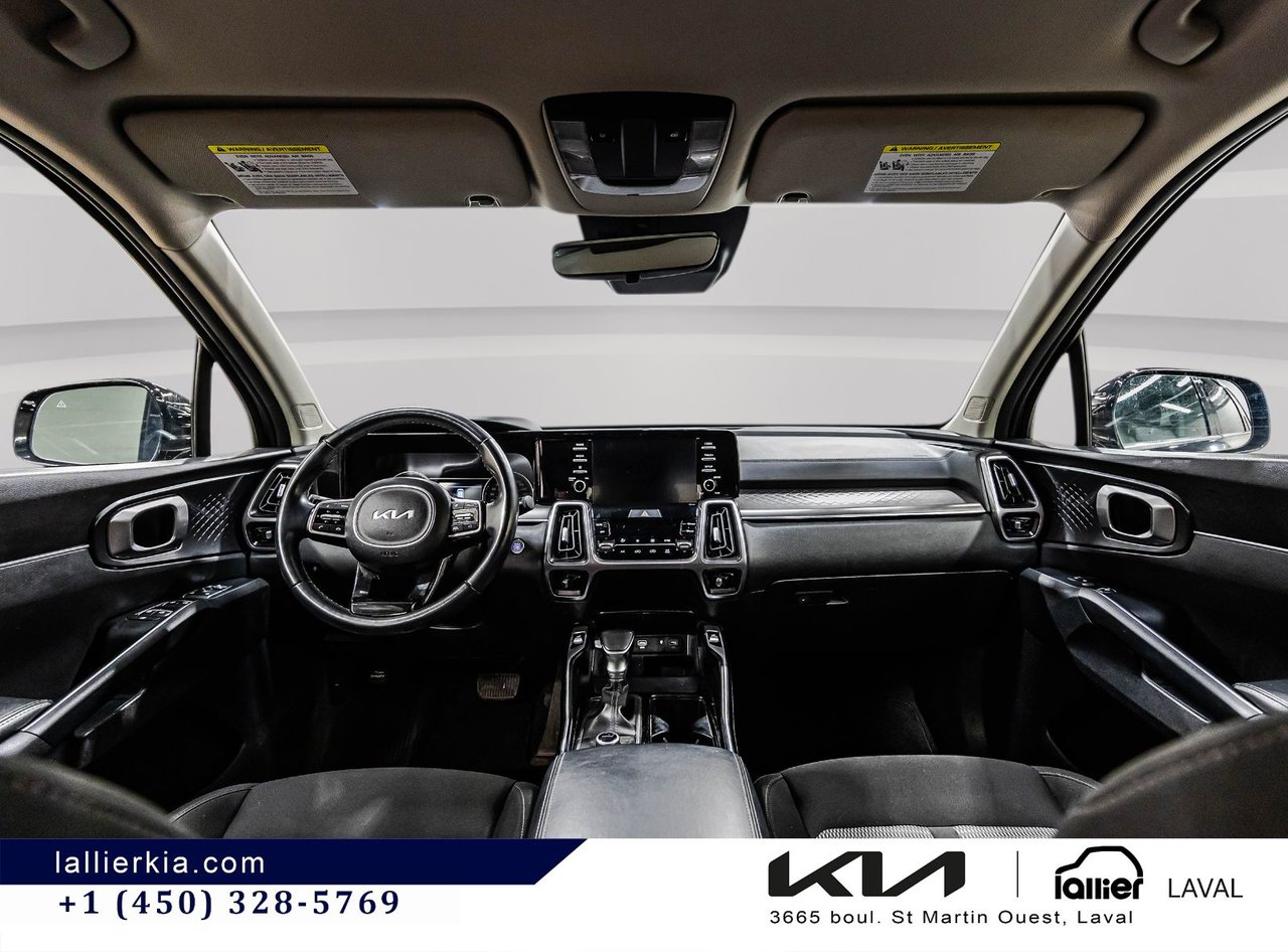 2023 Kia Sorento - Image 12