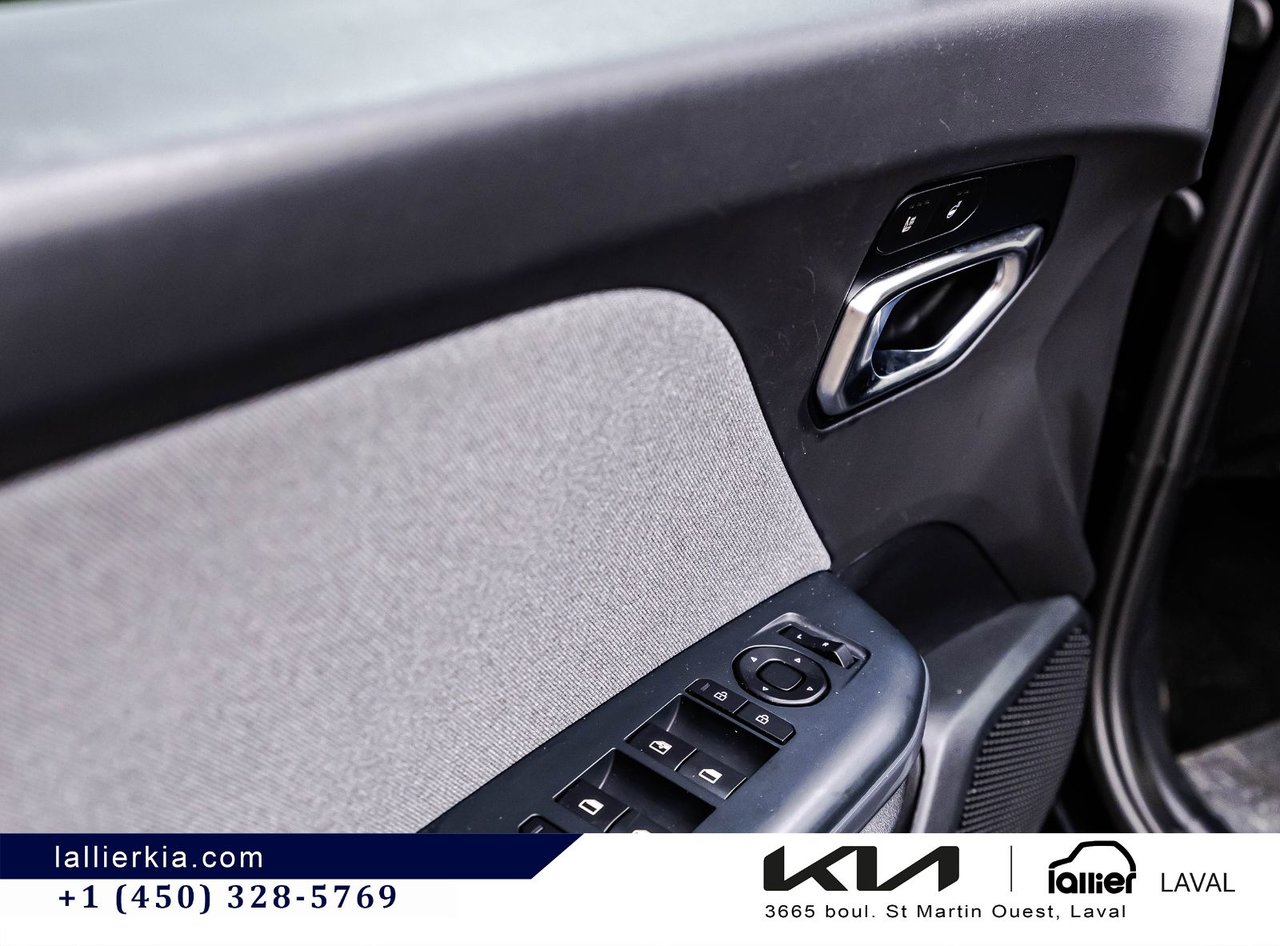 2025 Kia K4 - Image 12