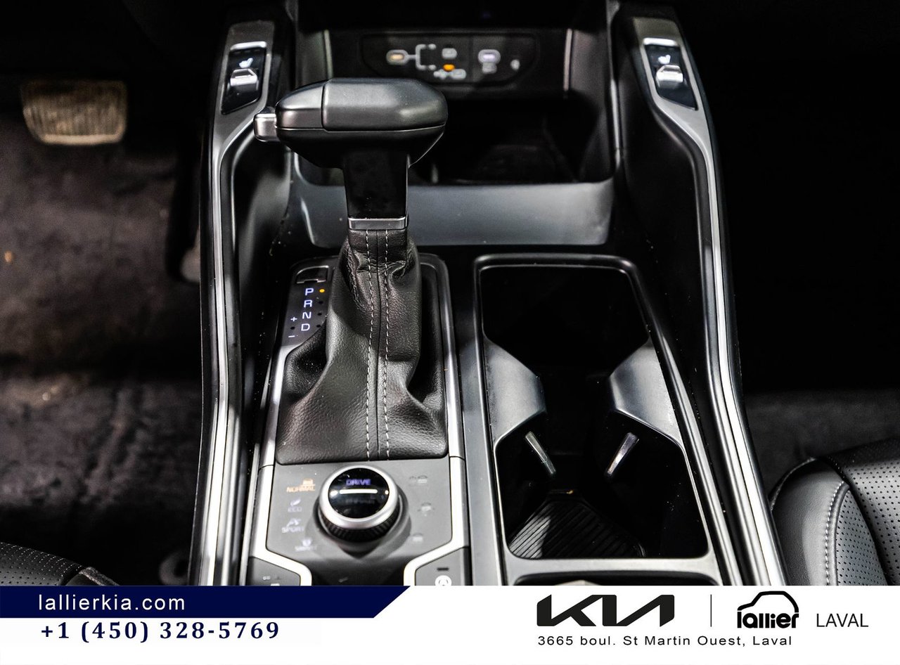 2025 Kia Sorento - Image 25