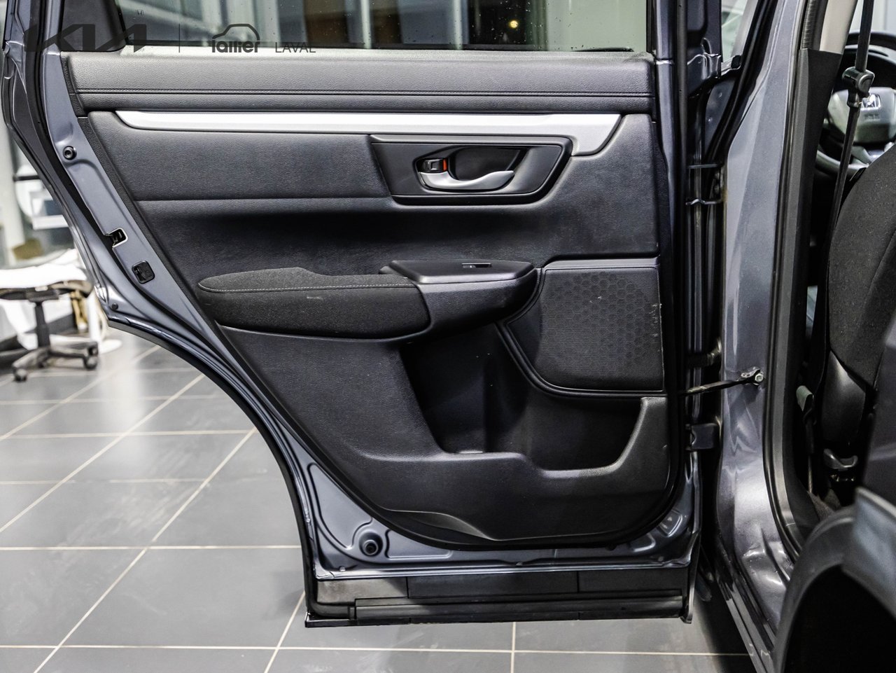 2018 Honda CR-V - Image 21