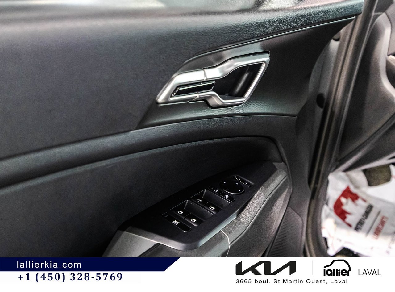 2026 Kia Sportage - Image 15