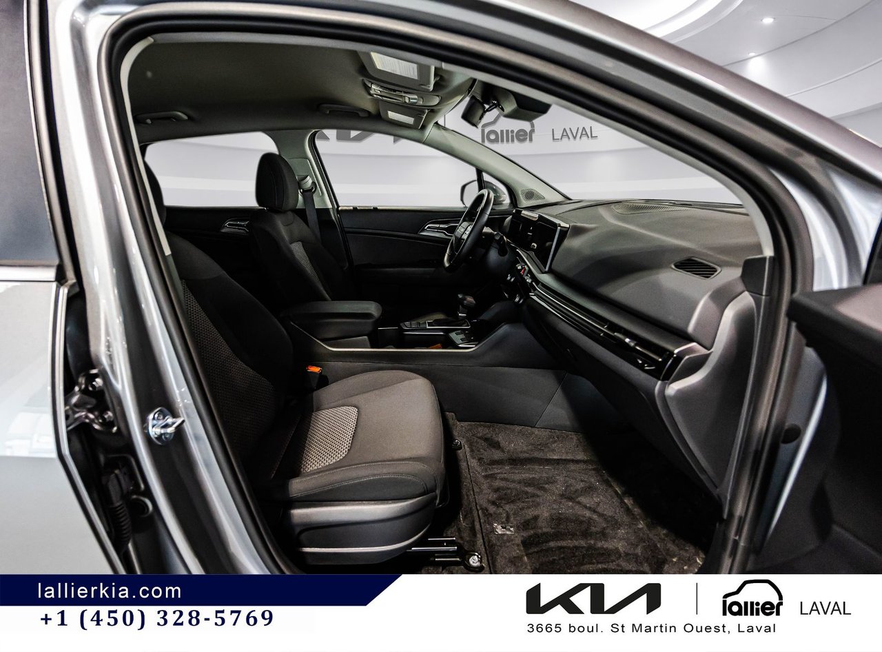 2026 Kia Sportage - Image 21