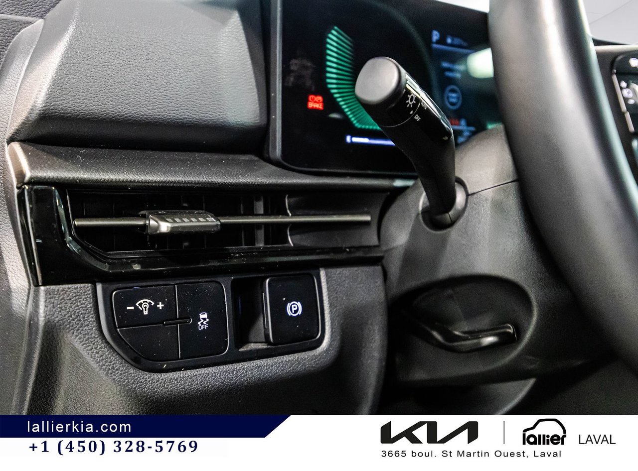 2026 Kia Sportage - Image 24