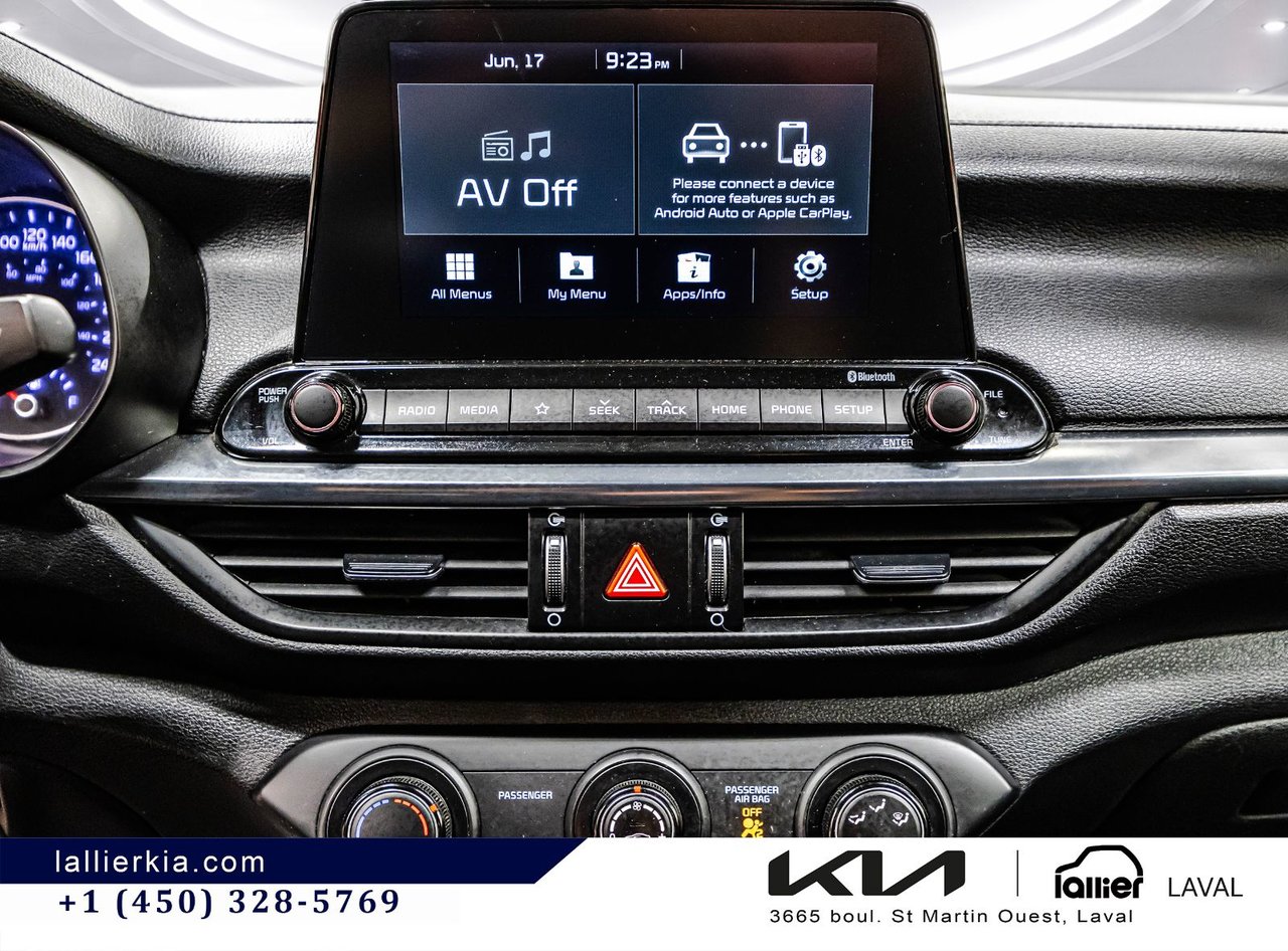 2021 Kia Forte - Image 23
