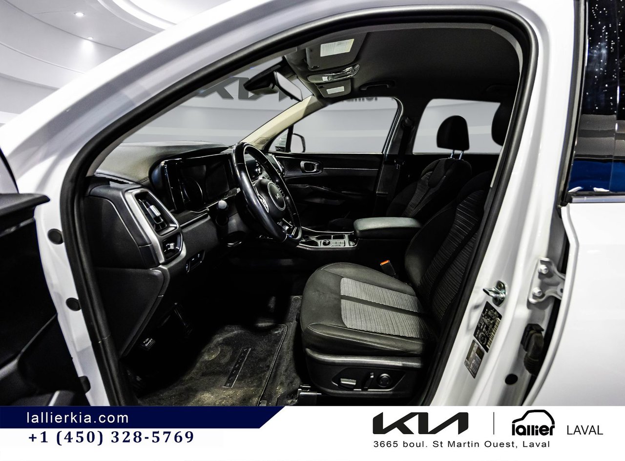 2022 Kia Sorento - Image 13