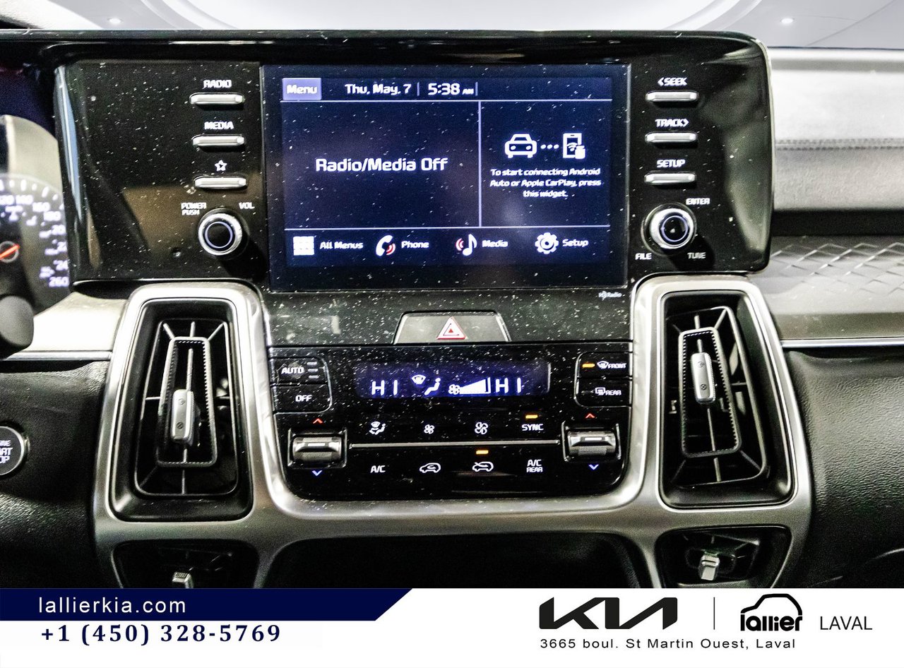 2022 Kia Sorento - Image 17