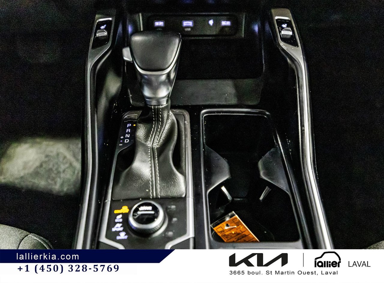 2022 Kia Sorento - Image 18