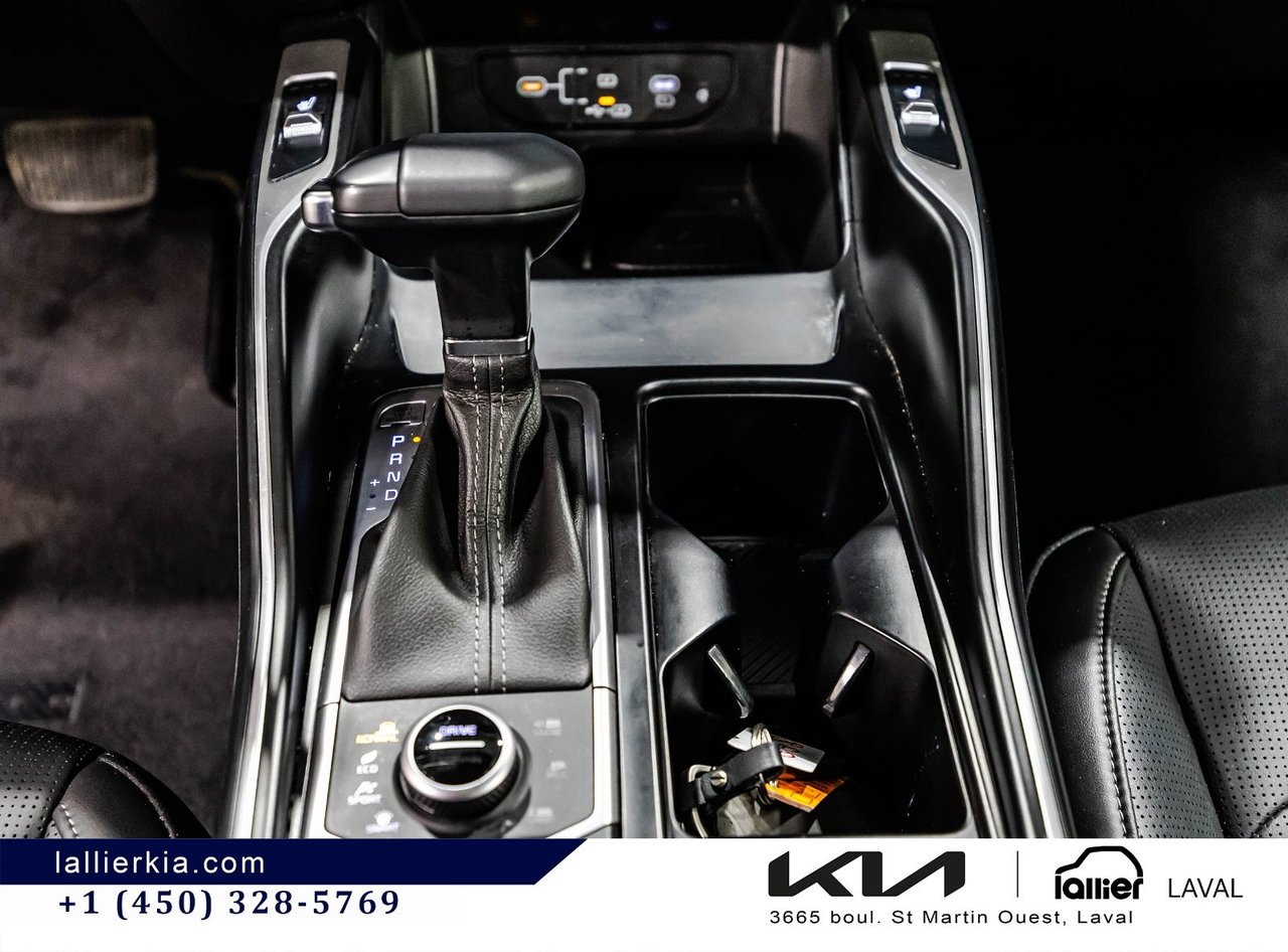 2025 Kia Sorento - Image 21