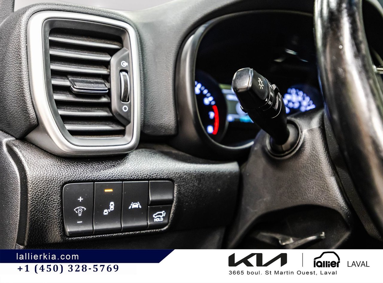 2022 Kia Sportage - Image 23