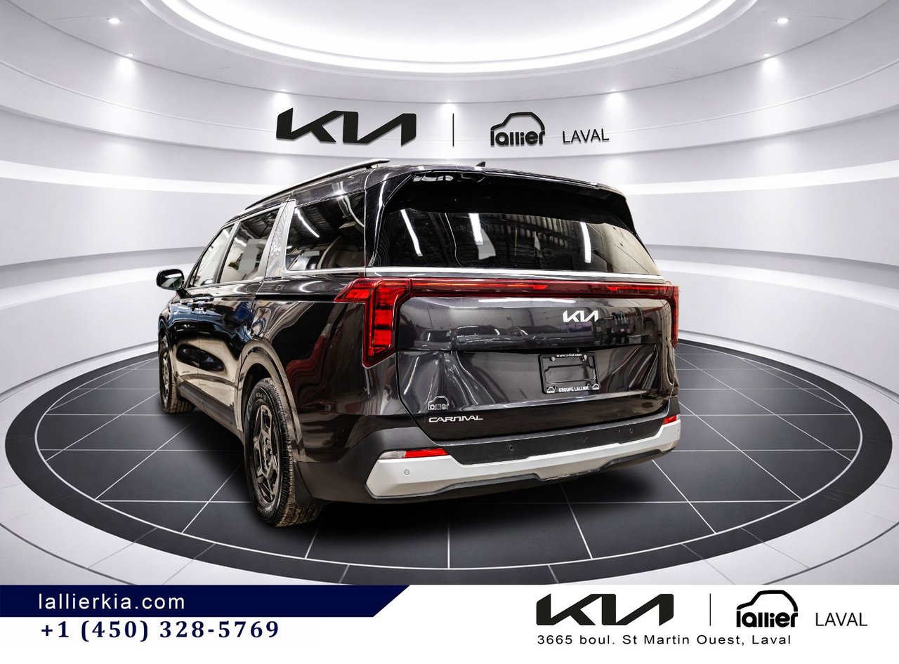 2025 Kia Carnival - Image 8