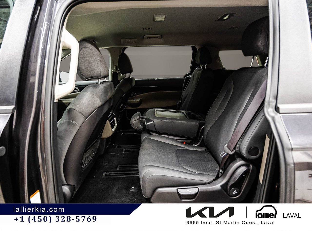2025 Kia Carnival - Image 16