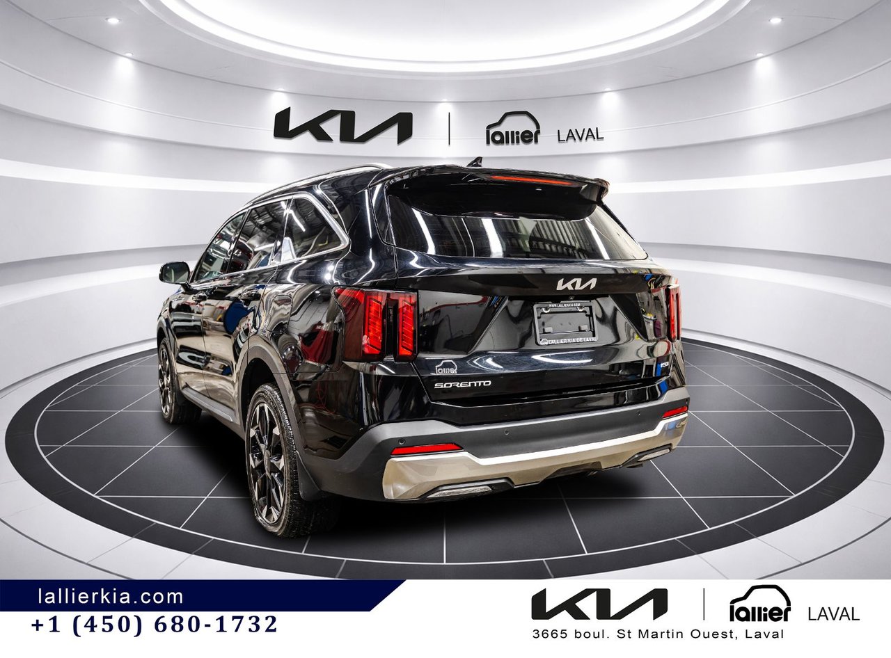 2025 Kia Sorento - Image 8