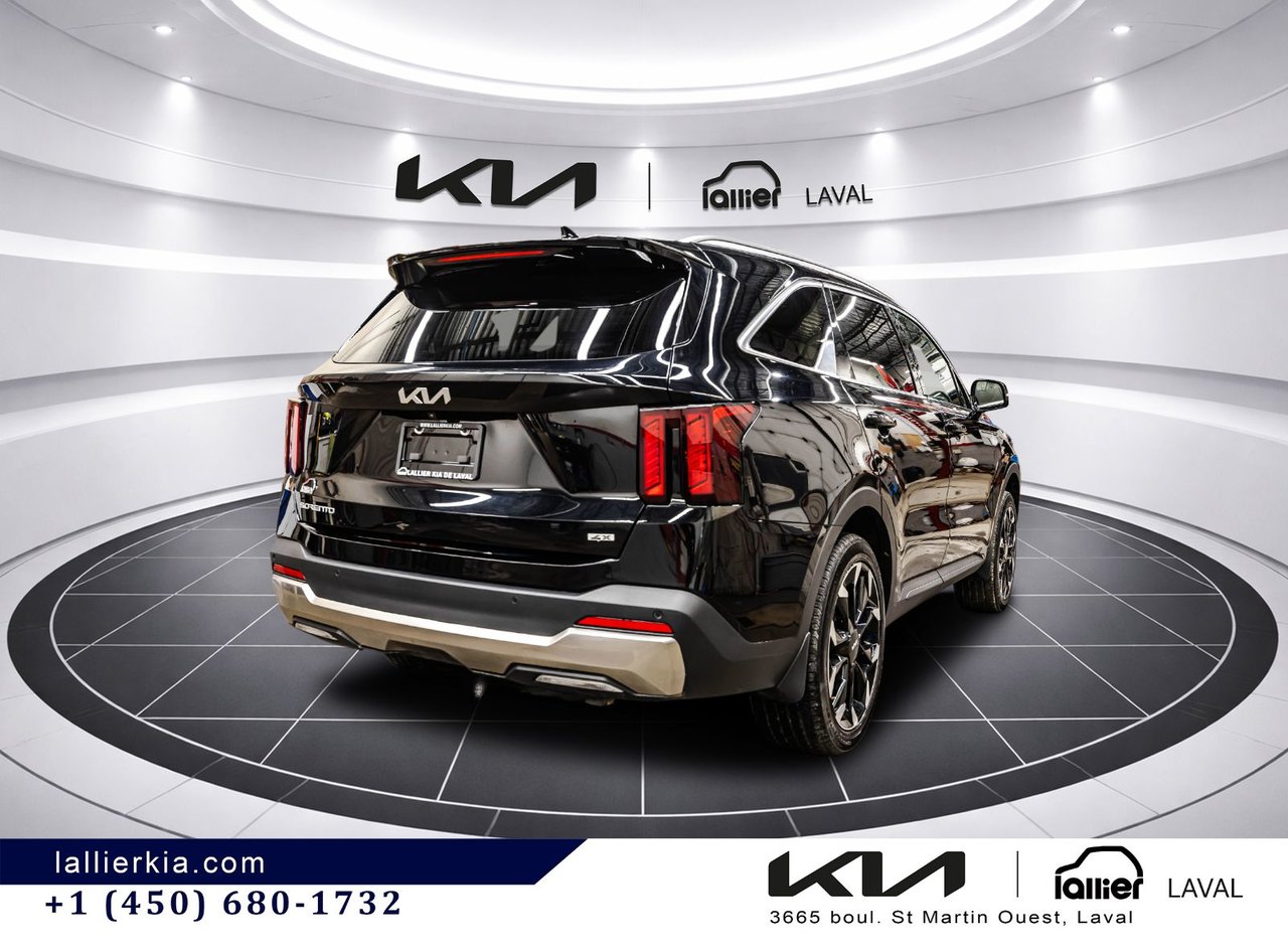 2025 Kia Sorento - Image 10