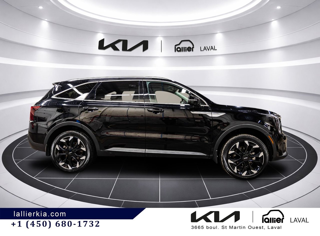 2025 Kia Sorento - Image 11