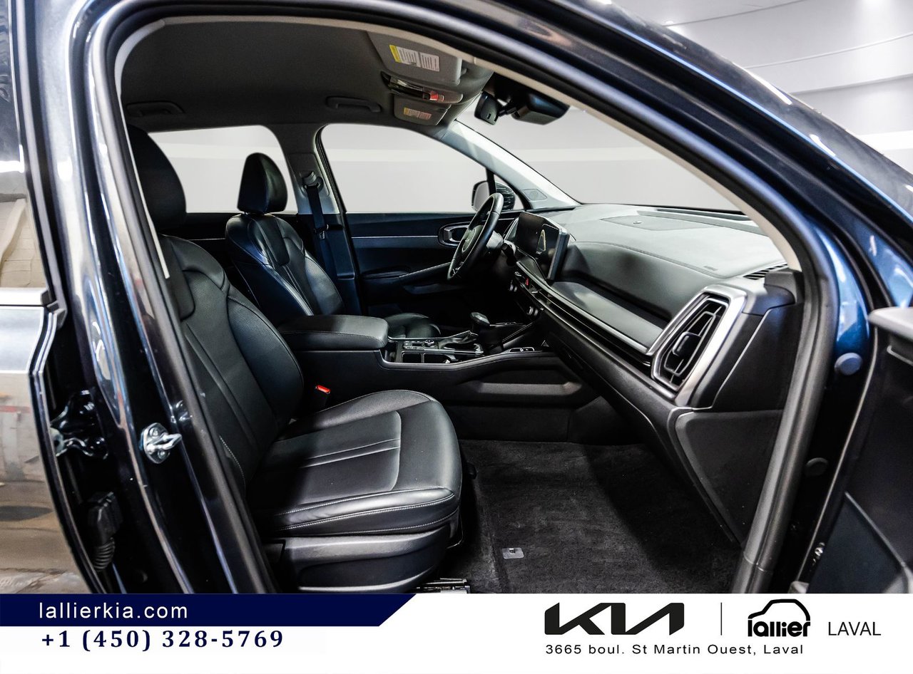 2025 Kia Sorento - Image 13