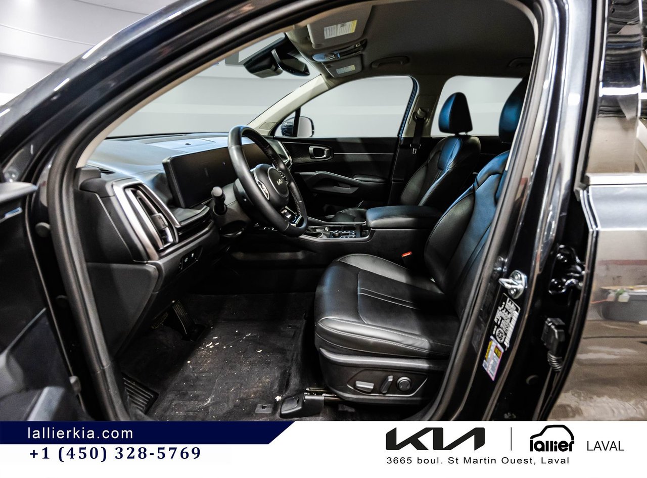 2025 Kia Sorento - Image 14