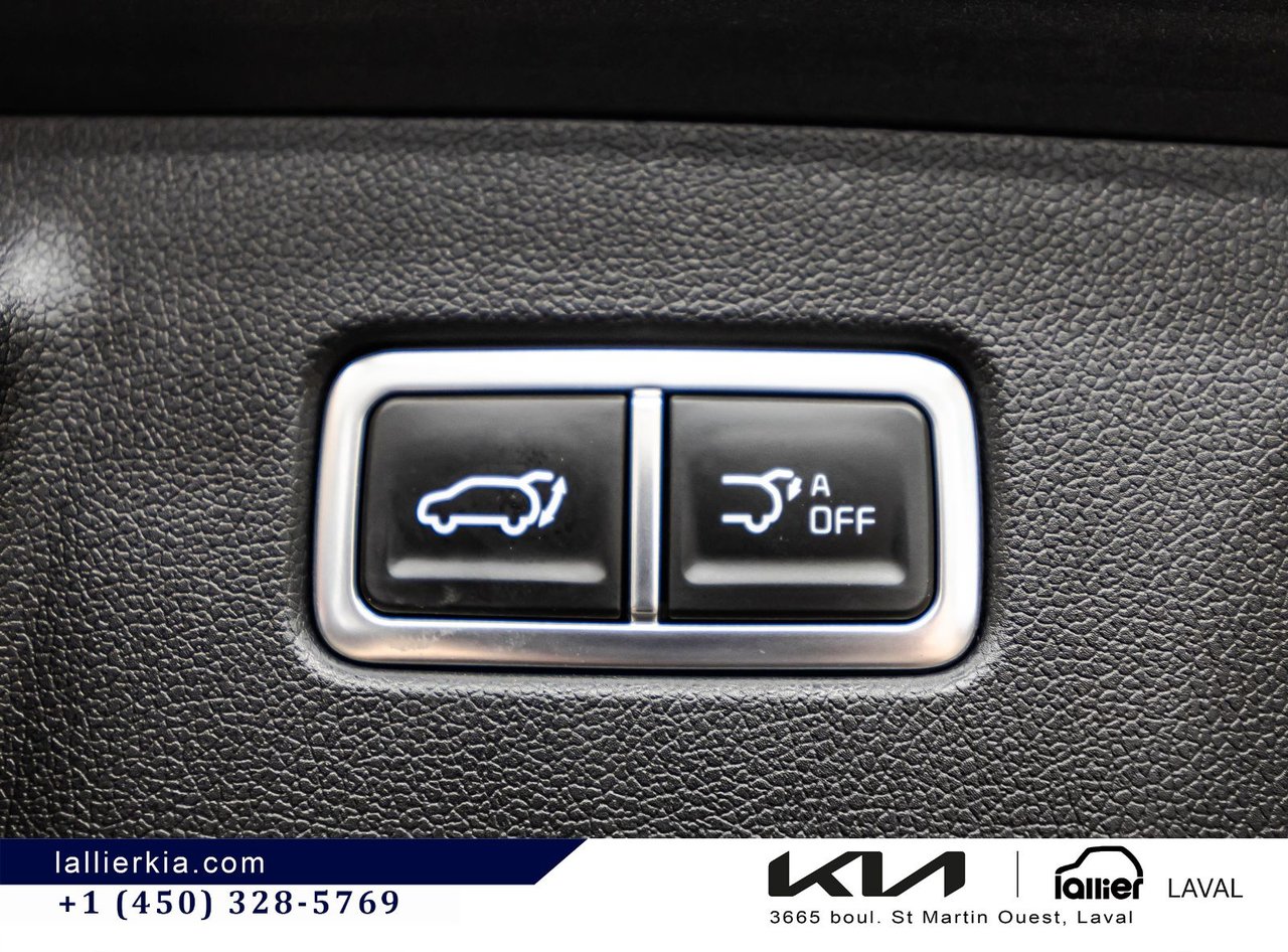 2025 Kia Sorento - Image 22