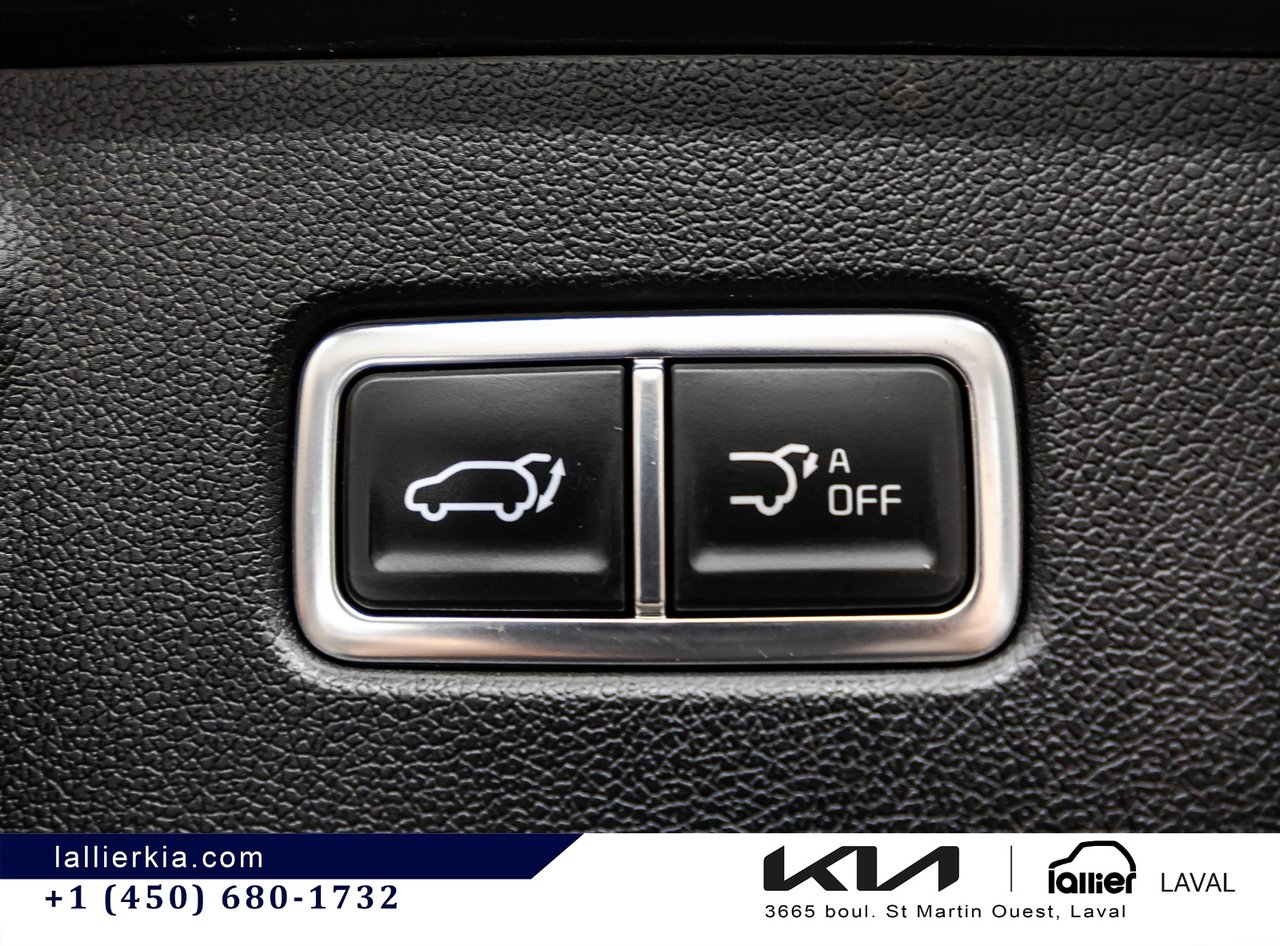 2025 Kia Sorento - Image 12