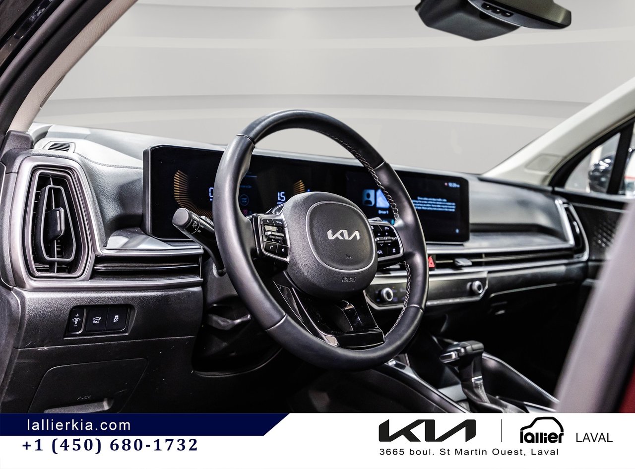 2025 Kia Sorento - Image 16