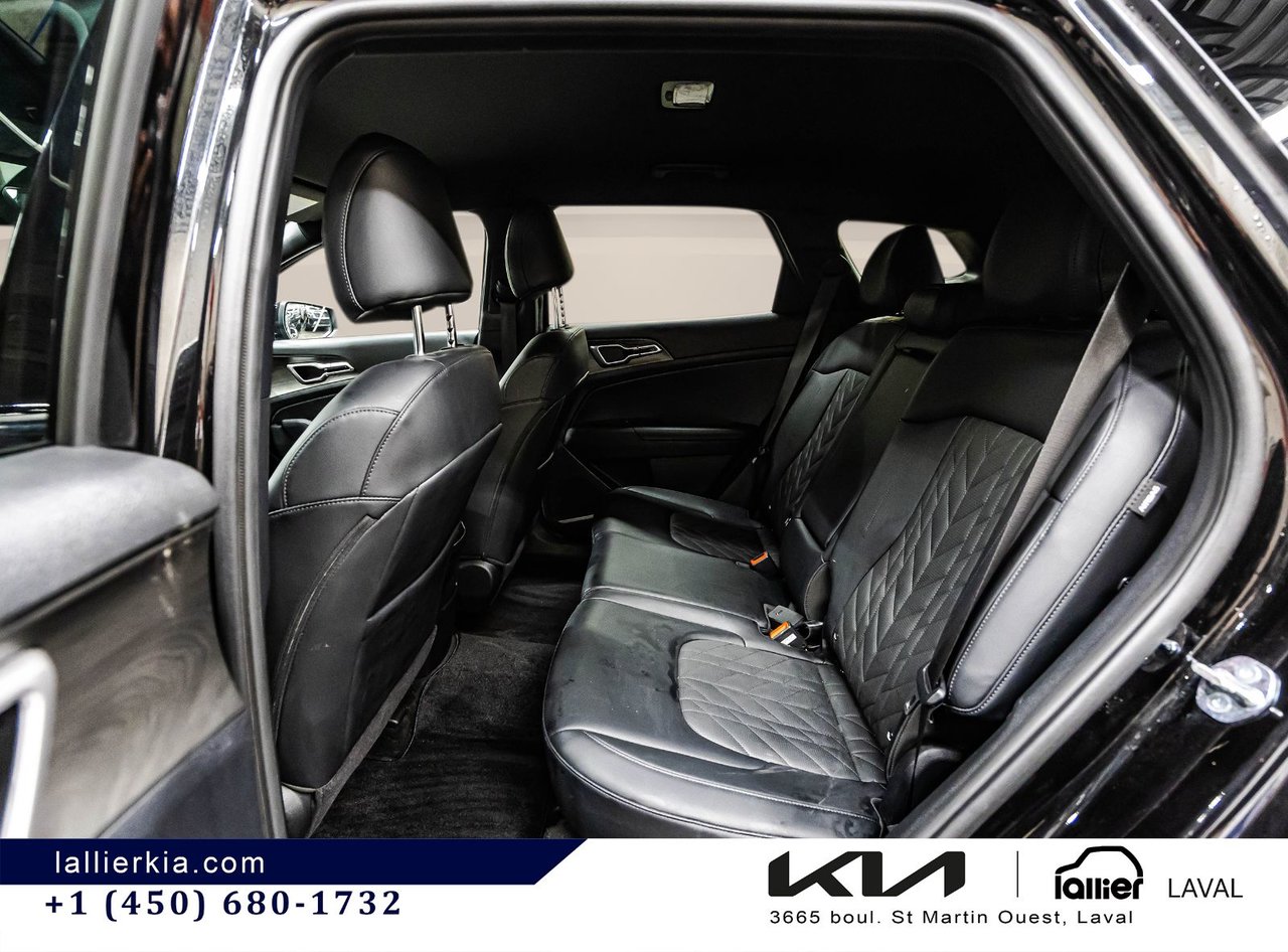 2025 Kia Sportage - Image 12