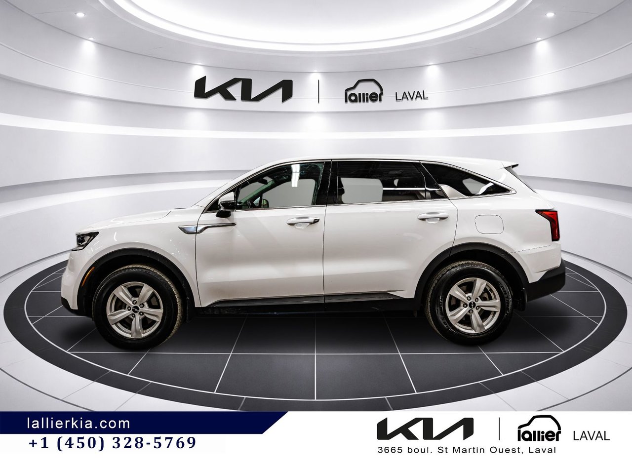 2023 Kia Sorento - Image 3