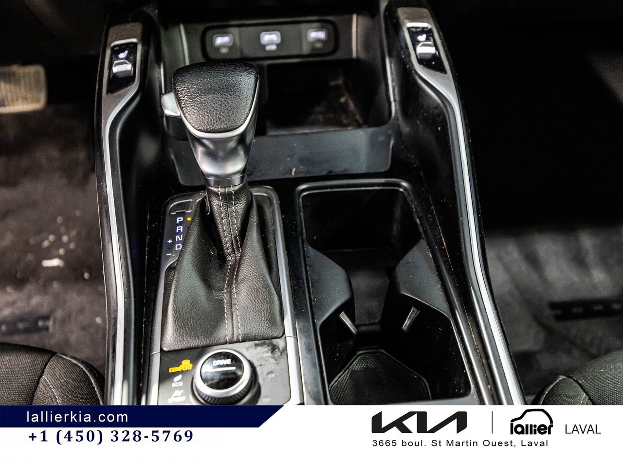 2023 Kia Sorento - Image 17
