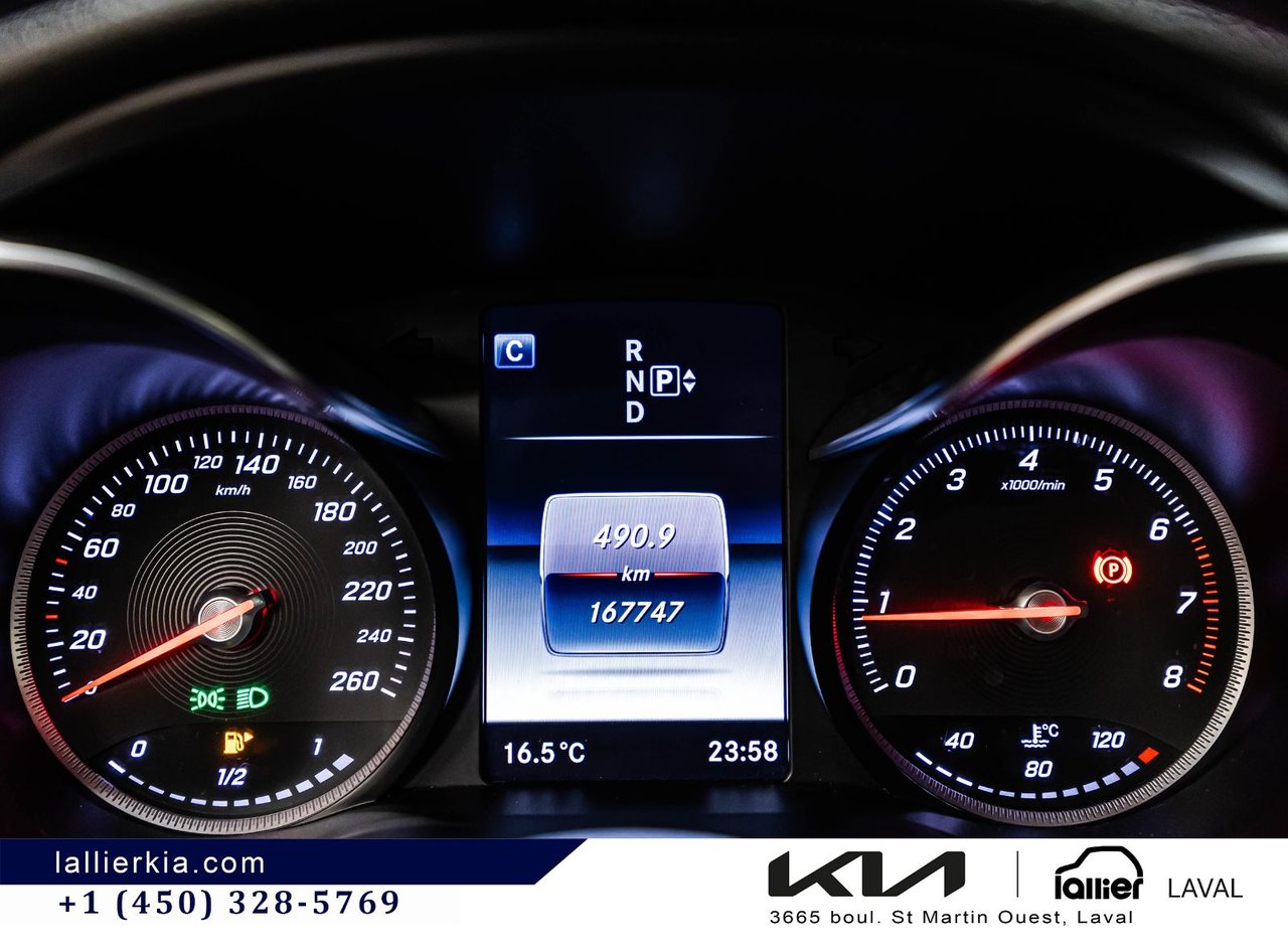 2015 Mercedes-Benz C-Class - Image 18